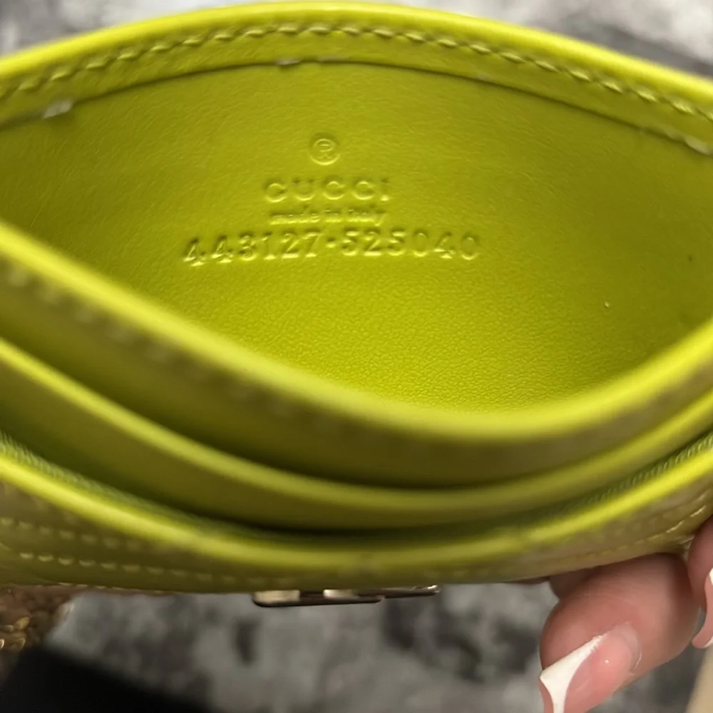 Gucci Neon Yellow Card Holder - Picture 3 of 5